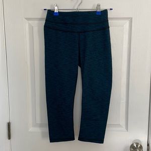 Lucy Women’s High Rise Green Leggings/Yoga Pants